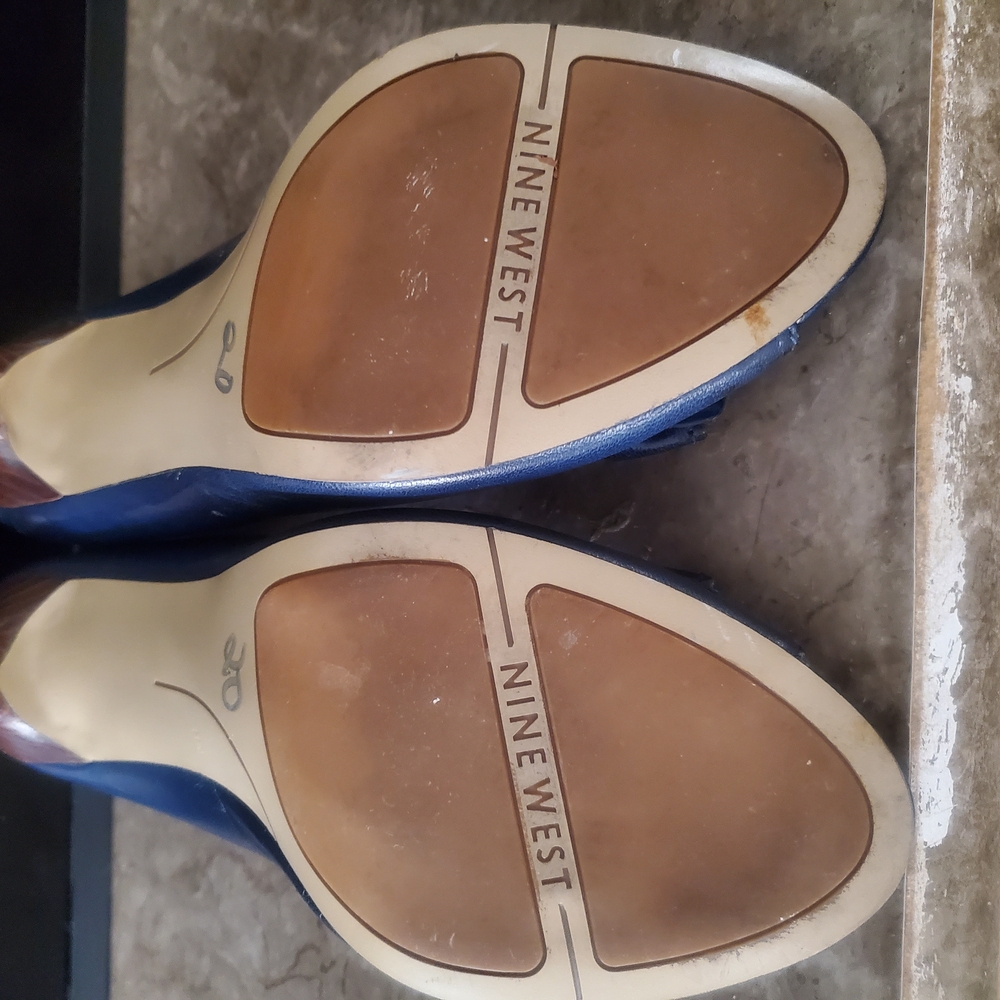 Nine West Navy Blue Heels